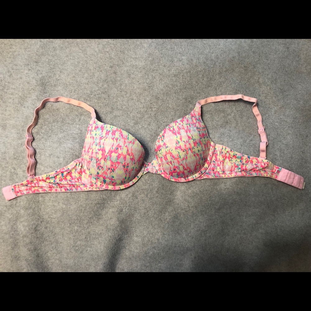 Victoria’s Secret bra